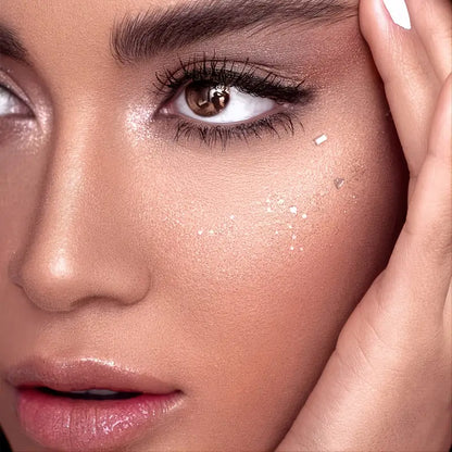 4D Silk Fiber Mascara for Lengthening & Thickening Lashes